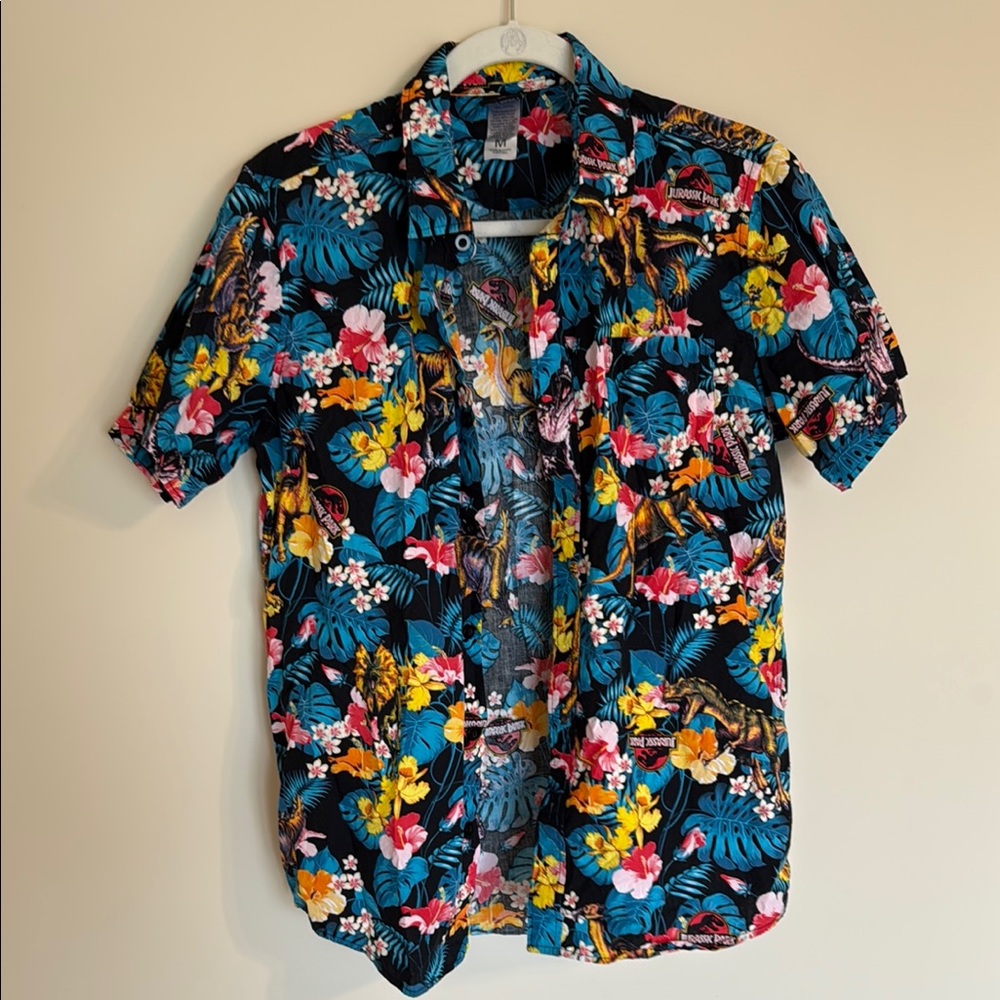 Jurassic Park Short Sleeve Button Down Shirt SZ MED
